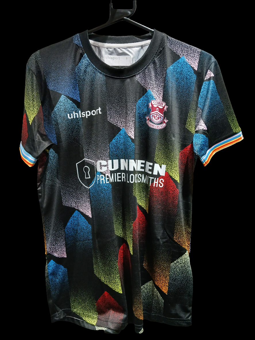 Uhlsport CRFC Deck of Cards Warm Up Tee with Cunneen Premier Locksmith Logo - Adult